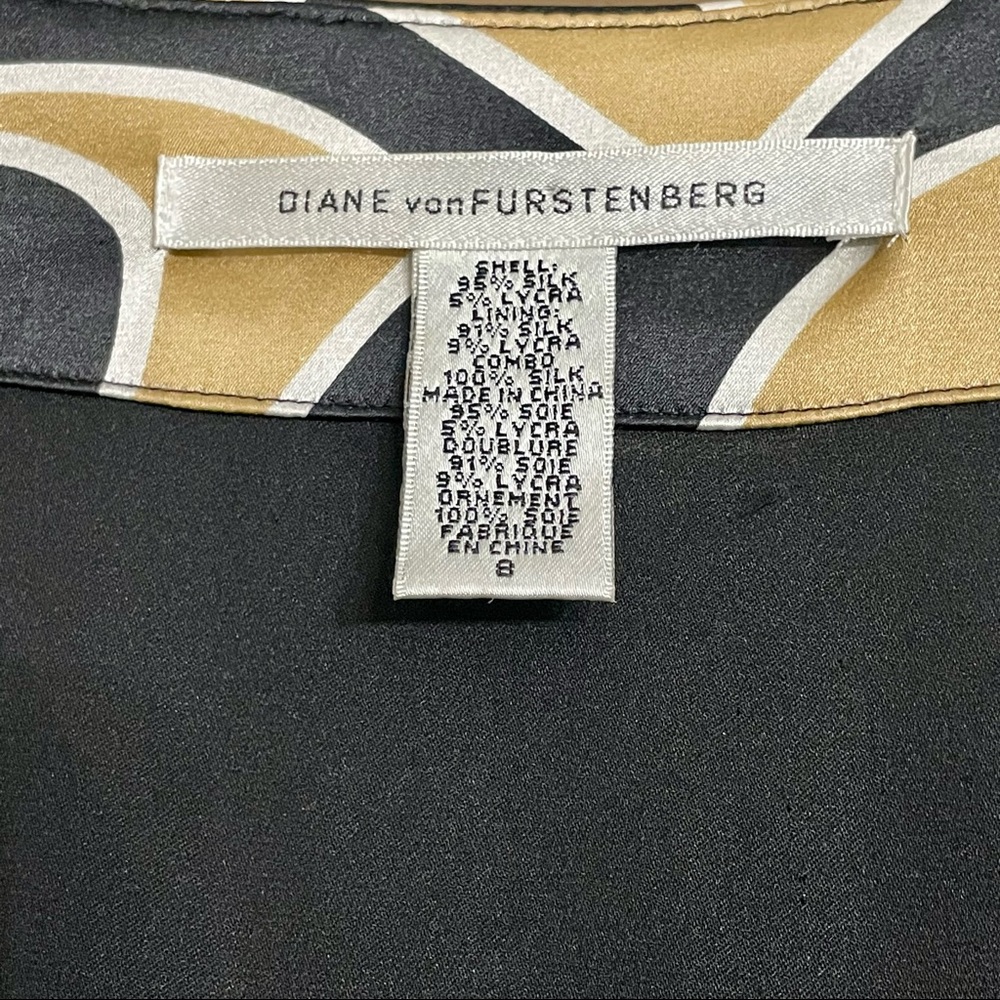Diane von Furstenberg Lanii Silk Wrap Dress | Black & Gold Print | Size 8 - Picture 8 of 8